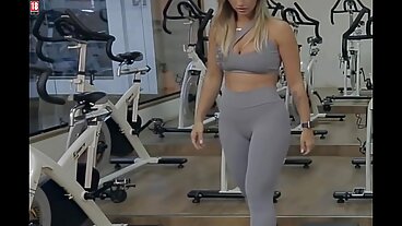 చిక్కటి మరియు గట్టి లాటినా సెక్స్ వీడియోస్ తెలుగు మూవీ MILF డ్రాప్స్ (???)!